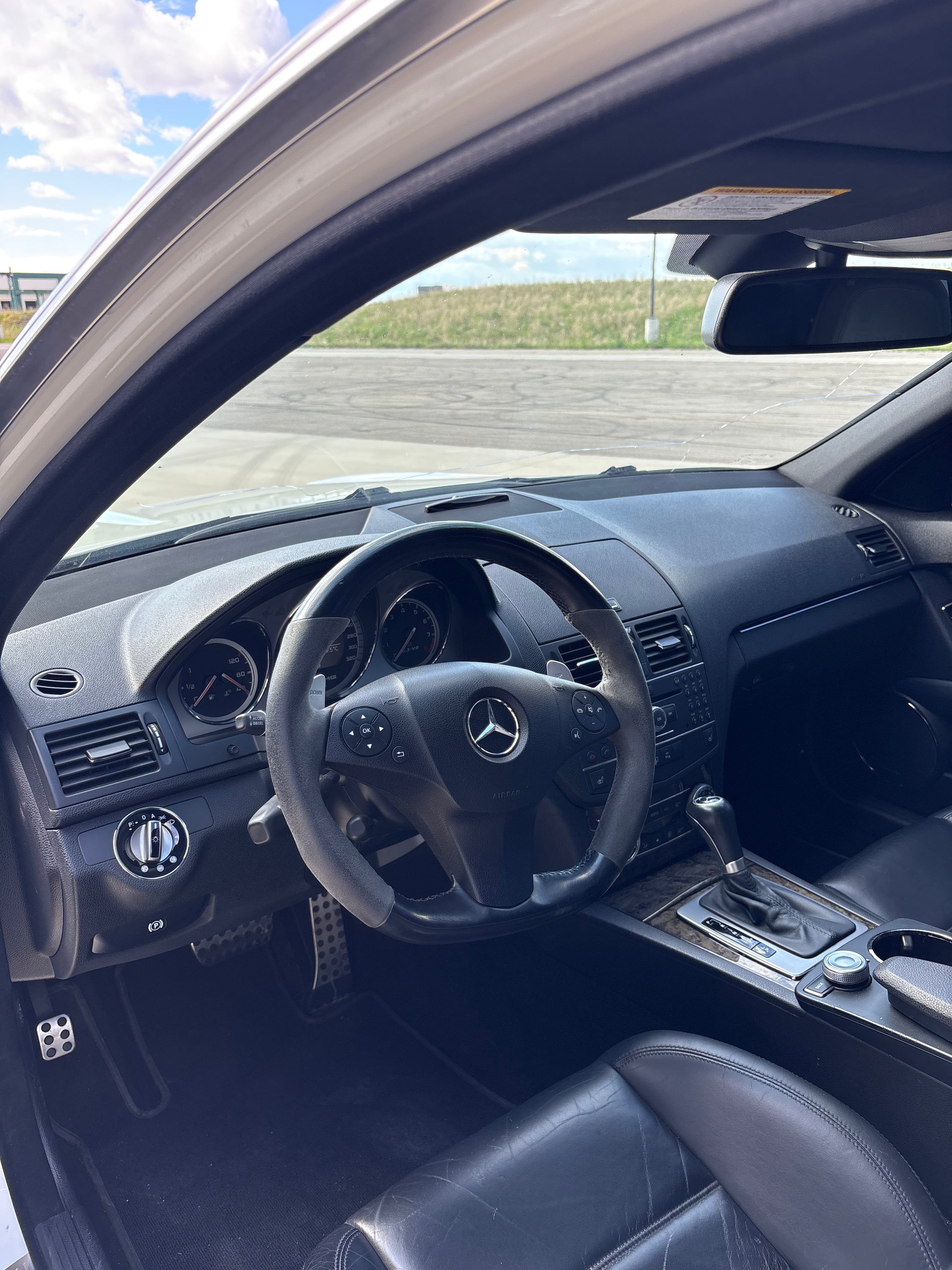 2009 Mercedes Benz C63 AMG Sedan